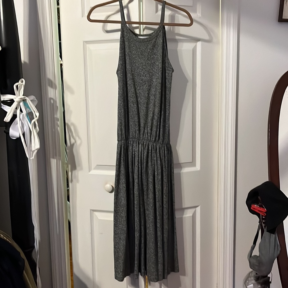 Three sunny dresses: NWT Black JCrew, Grey knit Gap, Marled Agnes B Sundresses - Picture 10 of 15
